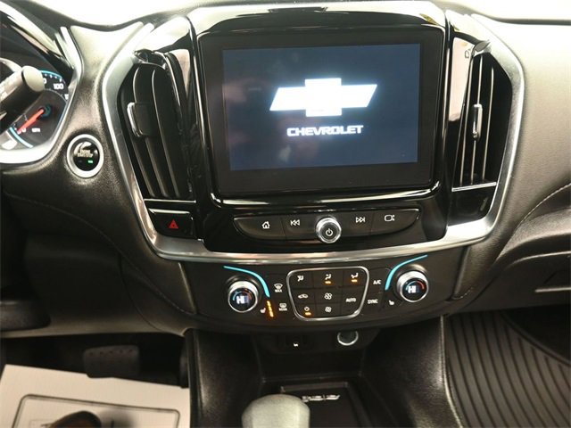 Used 2023 Chevrolet Traverse LT image 10
