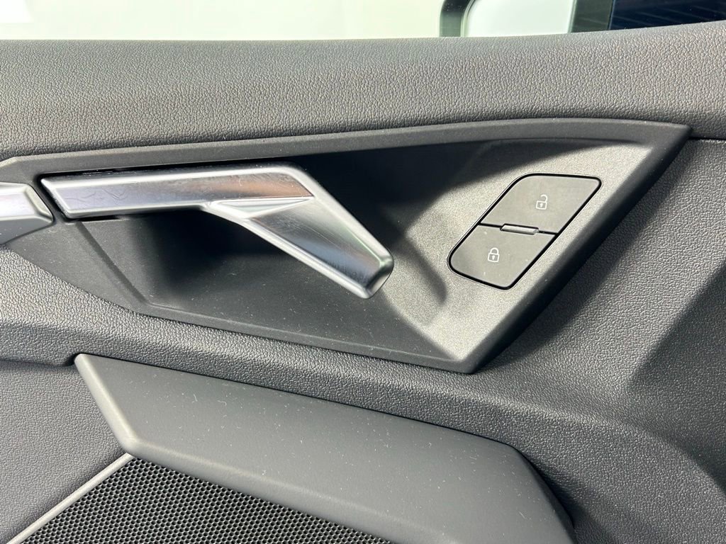 Used 2022 Audi A3 2.0T Premium image 32
