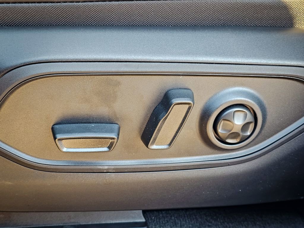 New 2026 Jeep Grand Cherokee Limited image 15