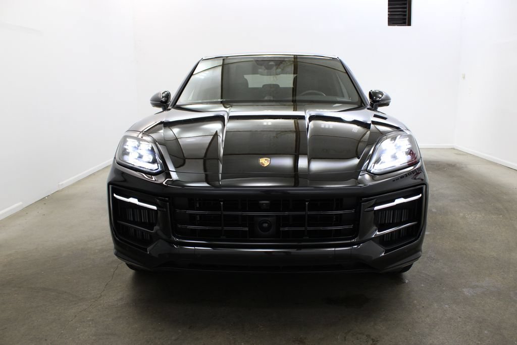 Certified 2026 Porsche Cayenne GTS AWD/4WD image 10