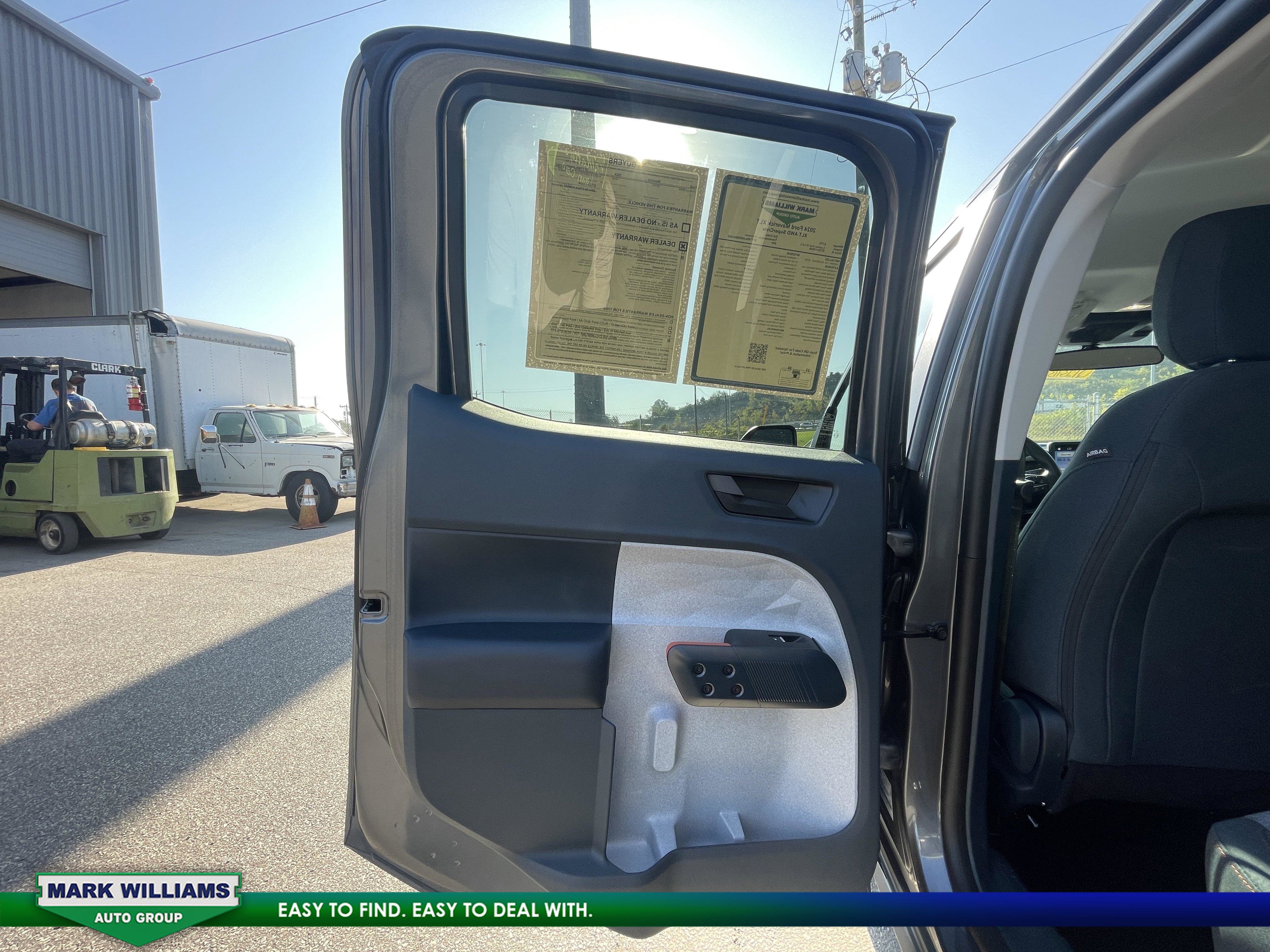 Used 2024 Ford Maverick XLT w/ Equipment Group 300A Standard image 24