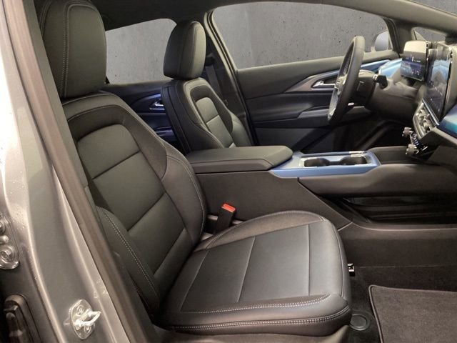 New 2026 Chevrolet Equinox EV LT image 20