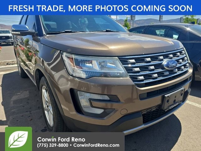 Used 2016 Ford Explorer XLT AWD/4WD image 1