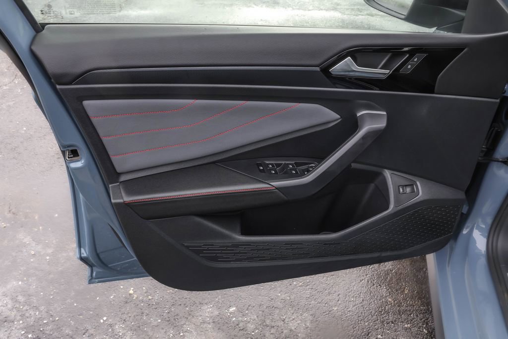 Used 2025 Volkswagen Jetta GLI Autobahn w/ GLI Black Package image 25