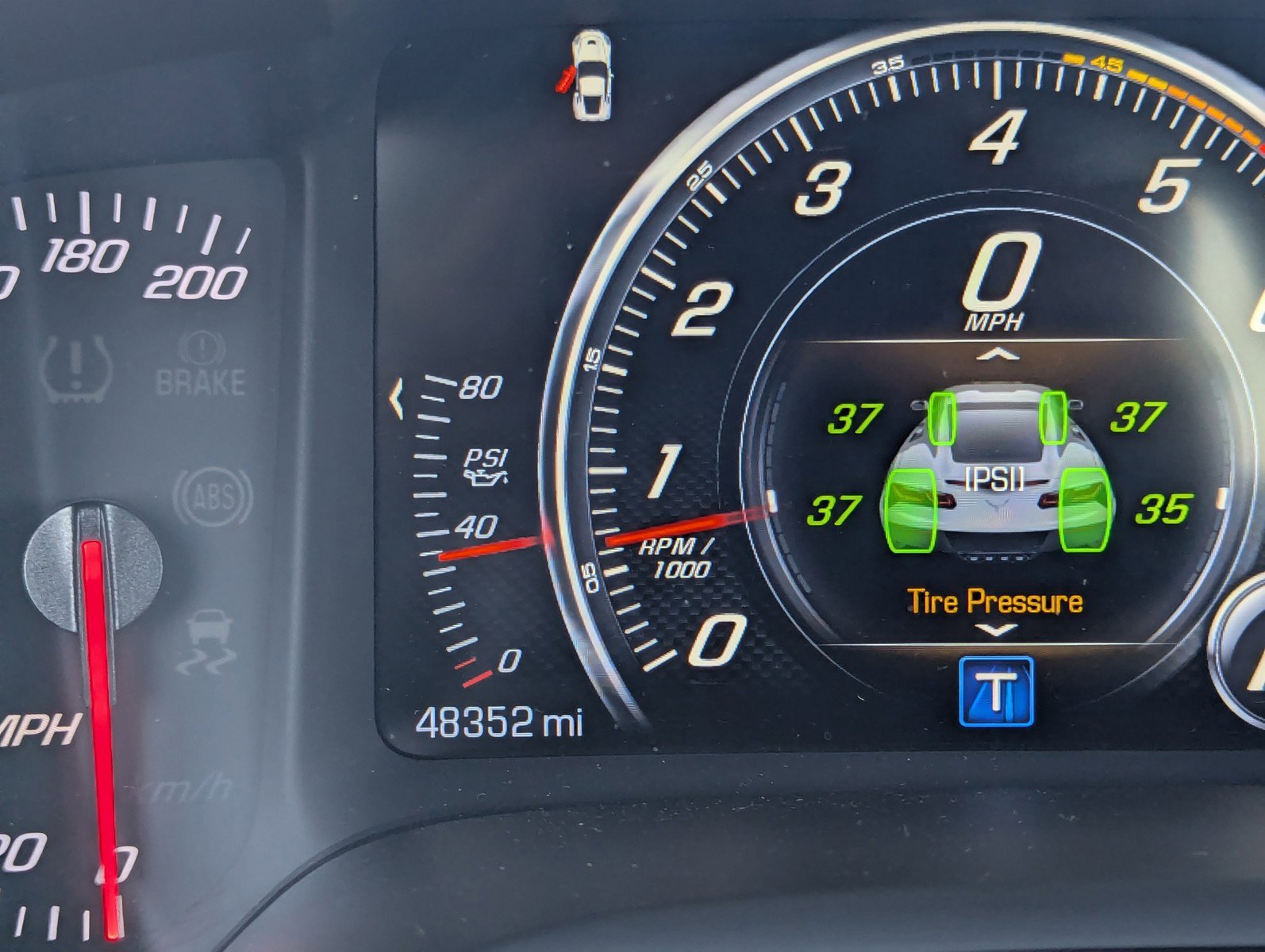 Certified 2017 Chevrolet Corvette Stingray Coupe w/ 1LT image 30