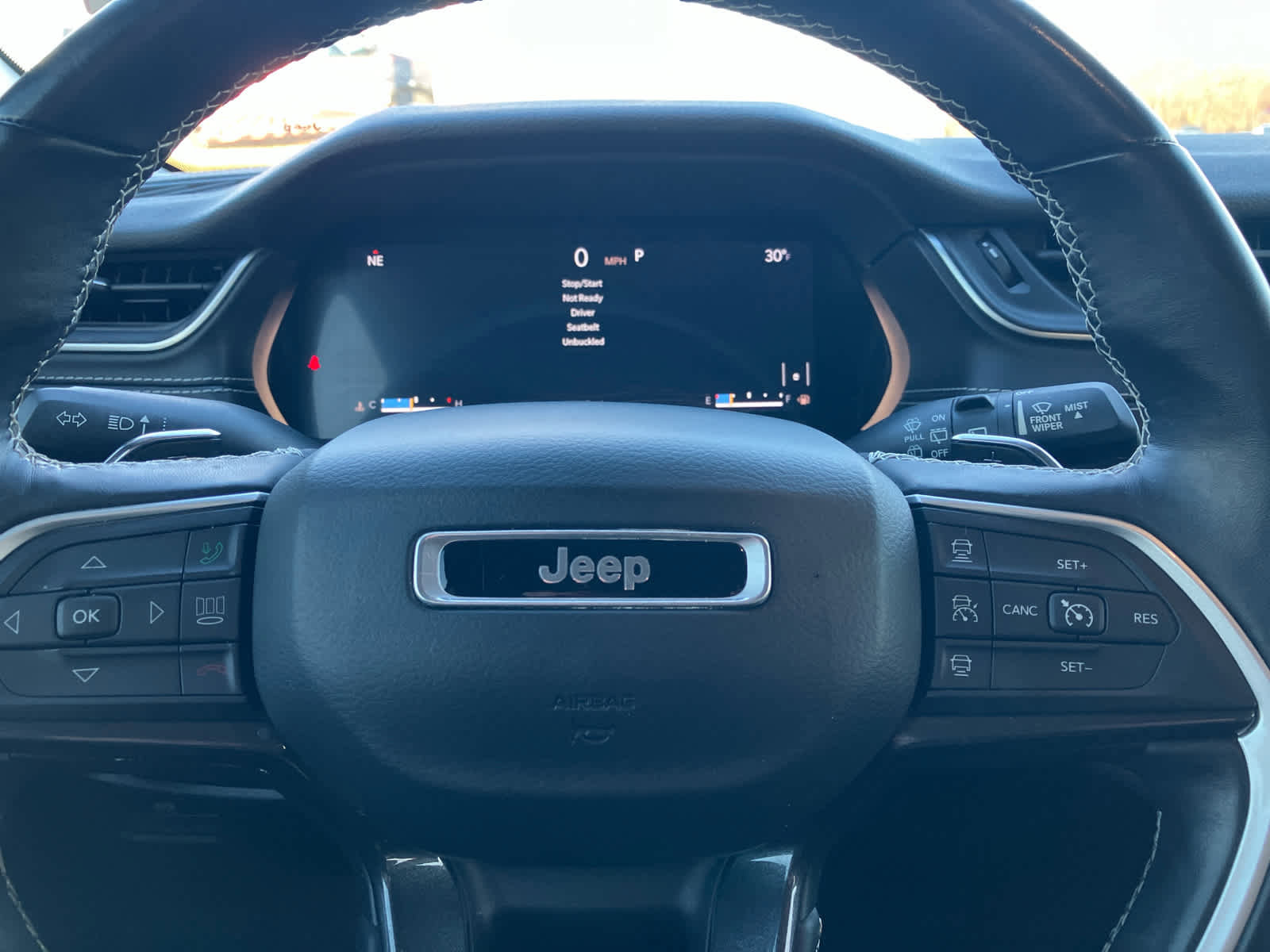 Used 2021 Jeep Grand Cherokee L Laredo w/ Luxury Tech Group I image 16