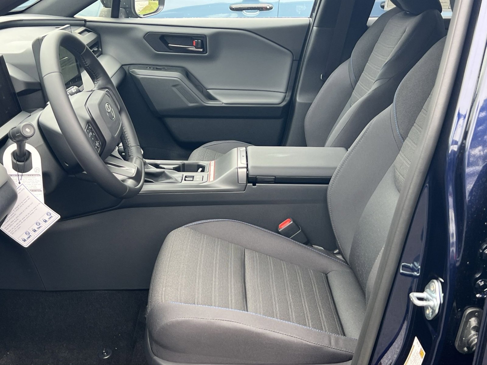New 2026 Toyota RAV4 SE AWD/4WD image 7