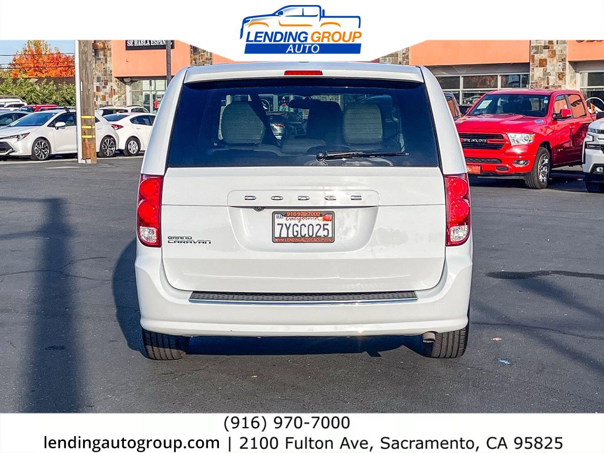 Used 2017 Dodge Grand Caravan SE w/ Power Window Group image 3