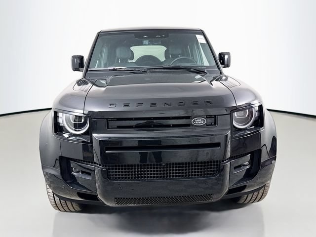 New 2026 Land Rover Defender 130 V8 AWD/4WD image 2