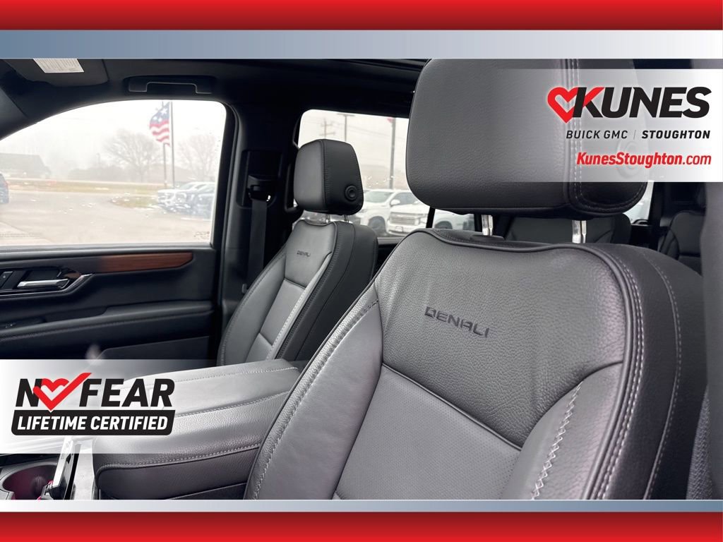 Used 2025 GMC Yukon Denali image 21