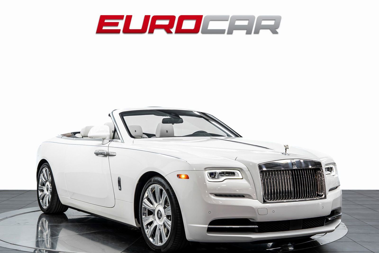Used 2016 Rolls-Royce Dawn image 9