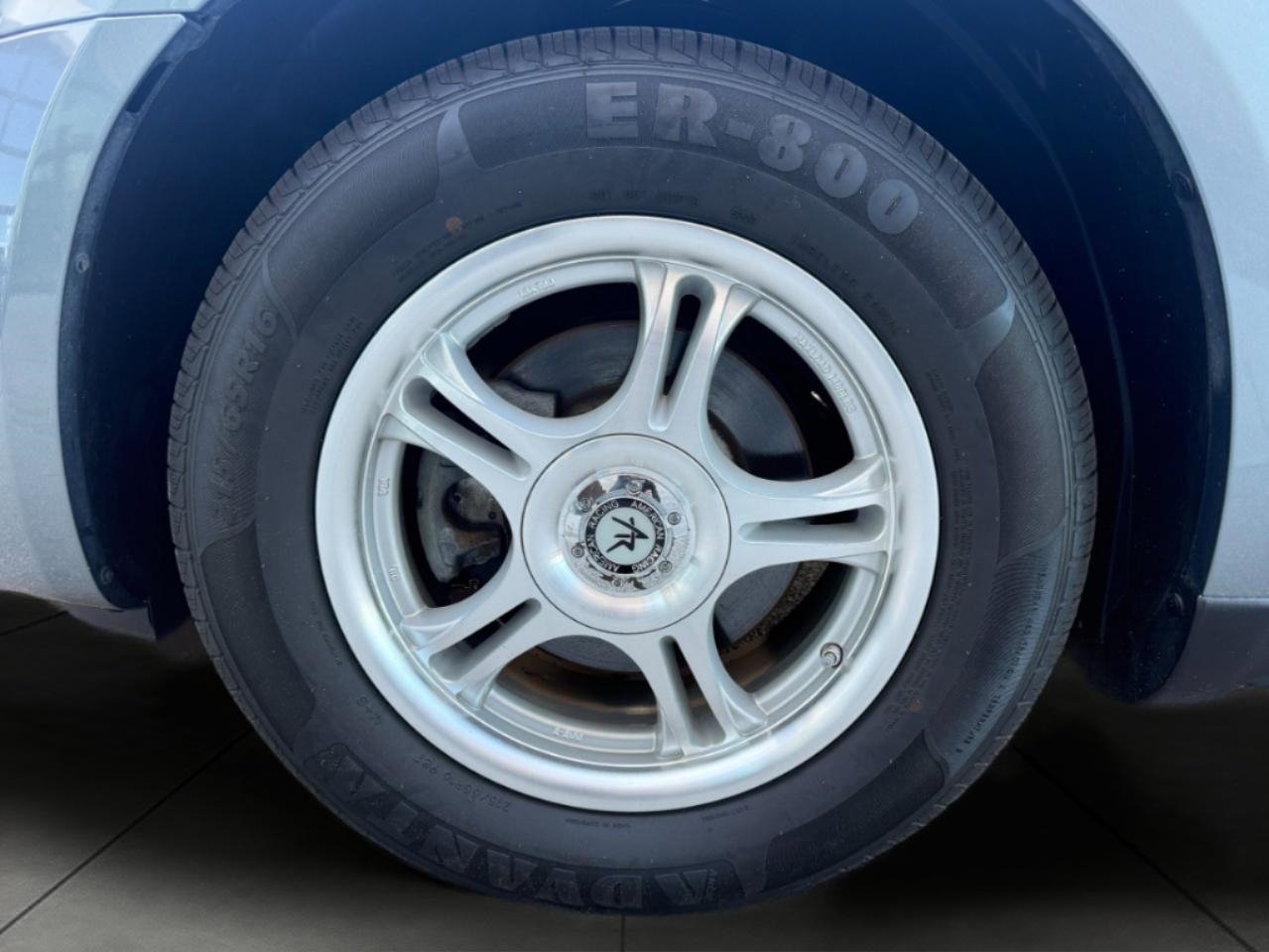 Used 2009 Dodge Avenger SE FWD image 7