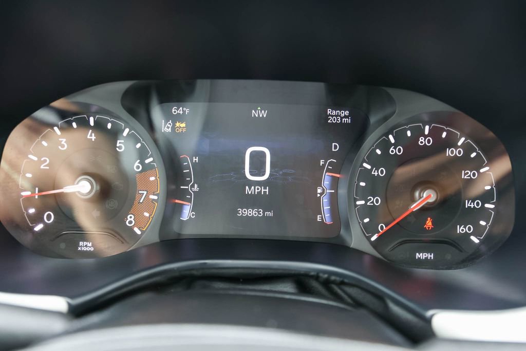 Used 2025 Jeep Compass Limited AWD/4WD image 27