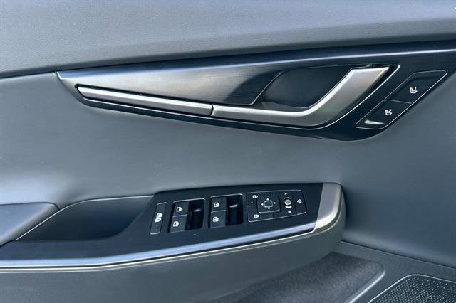 New 2025 Kia EV6 Wind RWD image 11