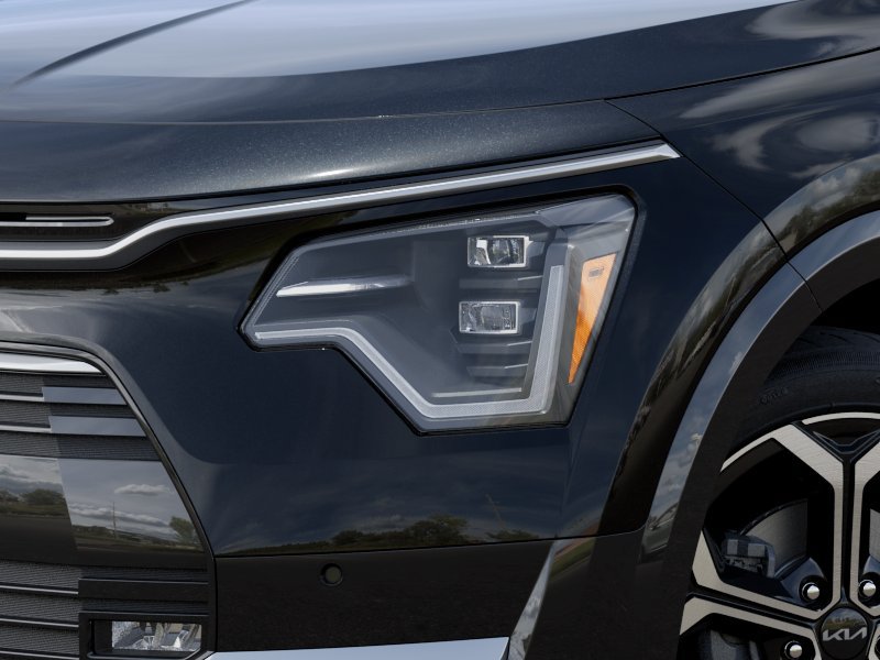 New 2026 Kia Niro SX Touring FWD image 10