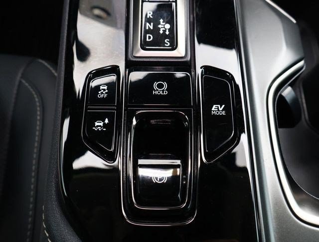 Used 2025 Lexus NX 350h AWD w/ Accessory Package (2T) image 28