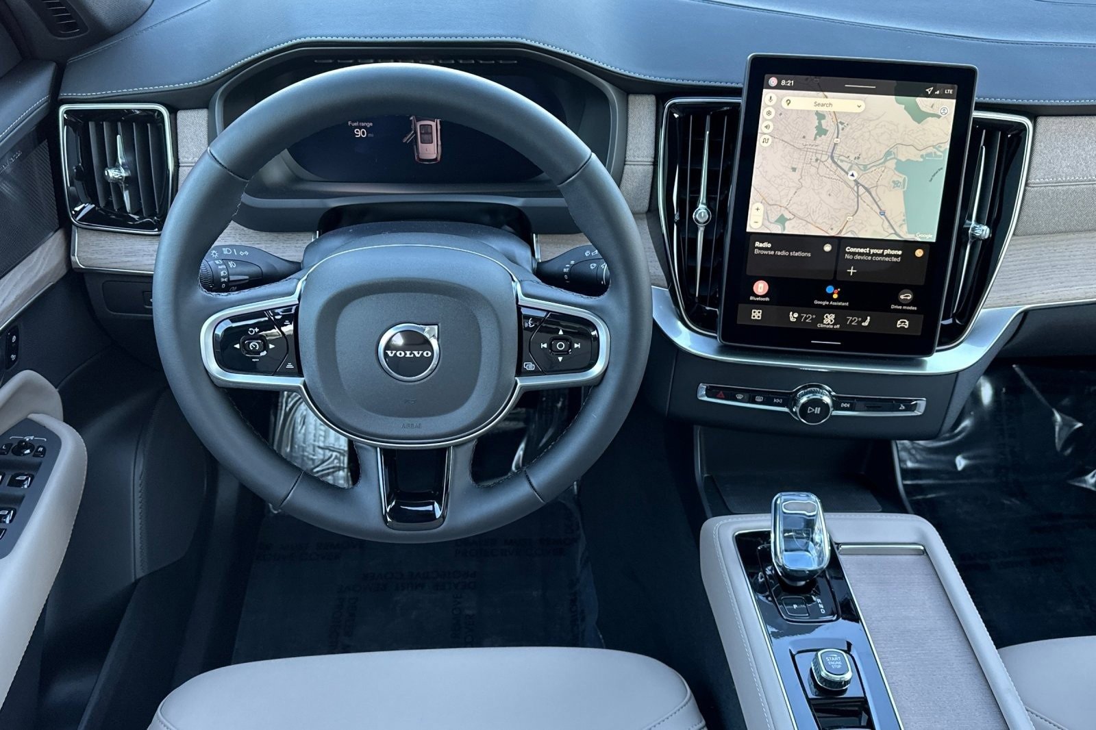 New 2026 Volvo XC90 B6 Plus image 16