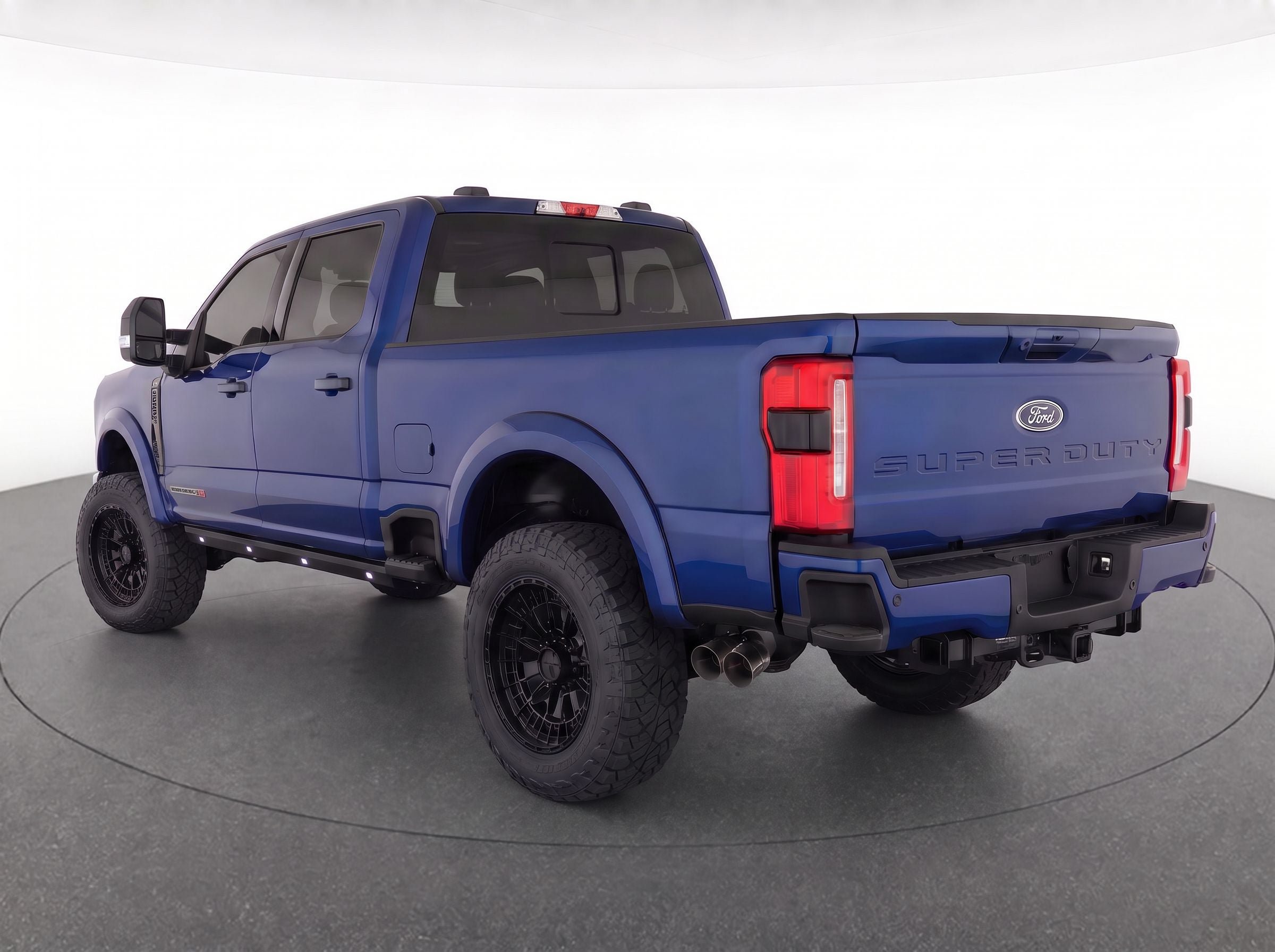 New 2026 Ford F250 XLT w/ XLT Premium Package AWD/4WD image 3
