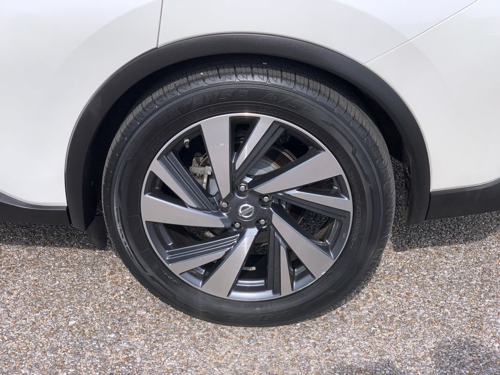 Used 2016 Nissan Murano Platinum w/ Platinum Technology Package FWD image 9