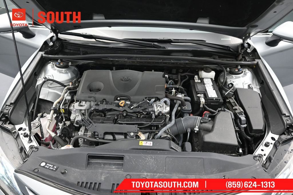 Used 2024 Toyota Camry XSE FWD image 32