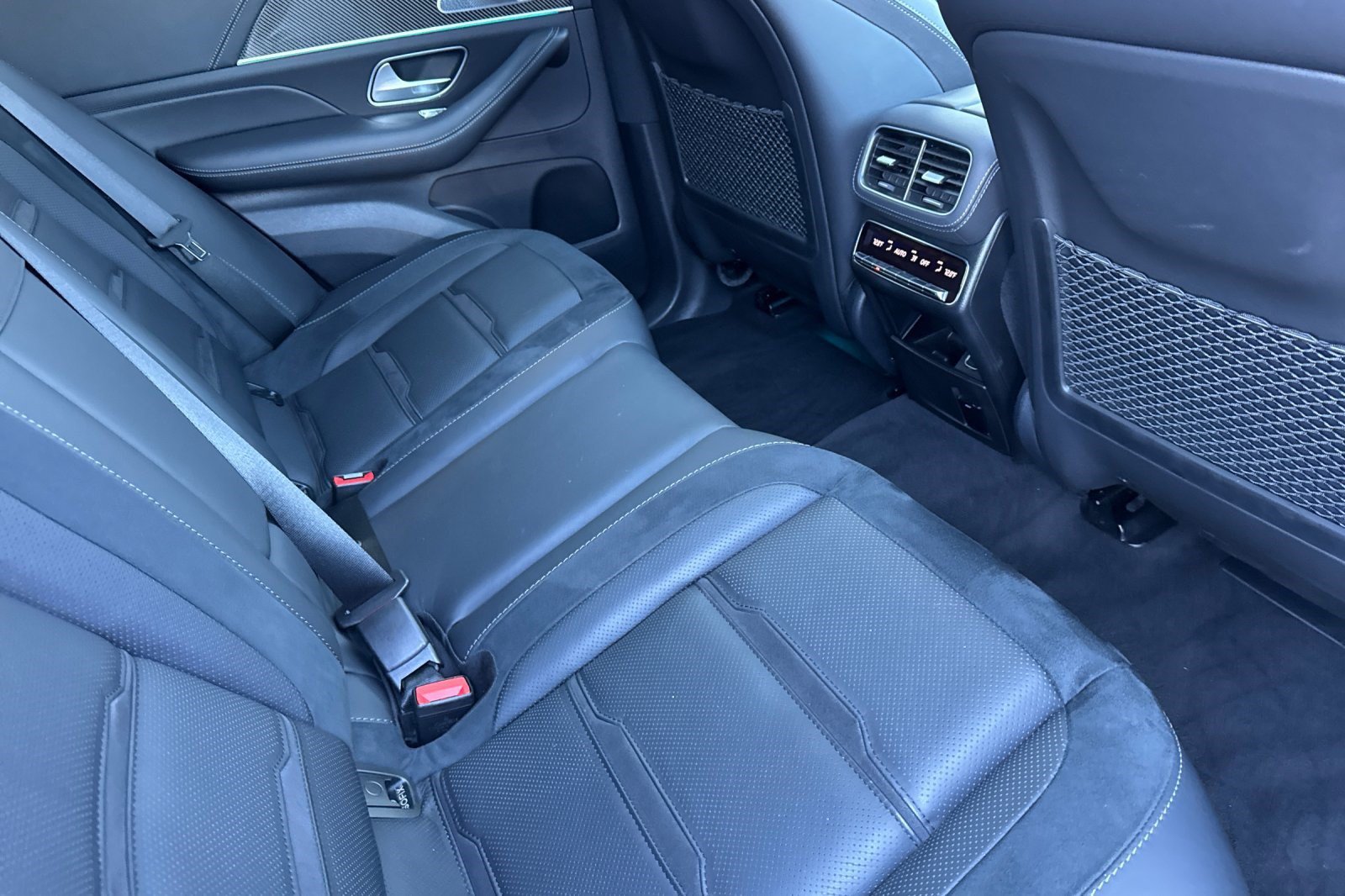 Certified 2023 Mercedes-Benz GLE 53 AMG 4MATIC Coupe image 33