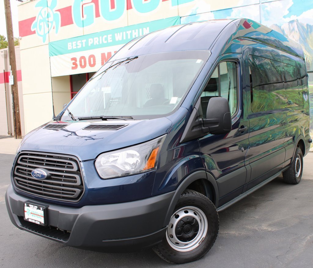 Used 2018 Ford Transit 250 148 High Roof image 3