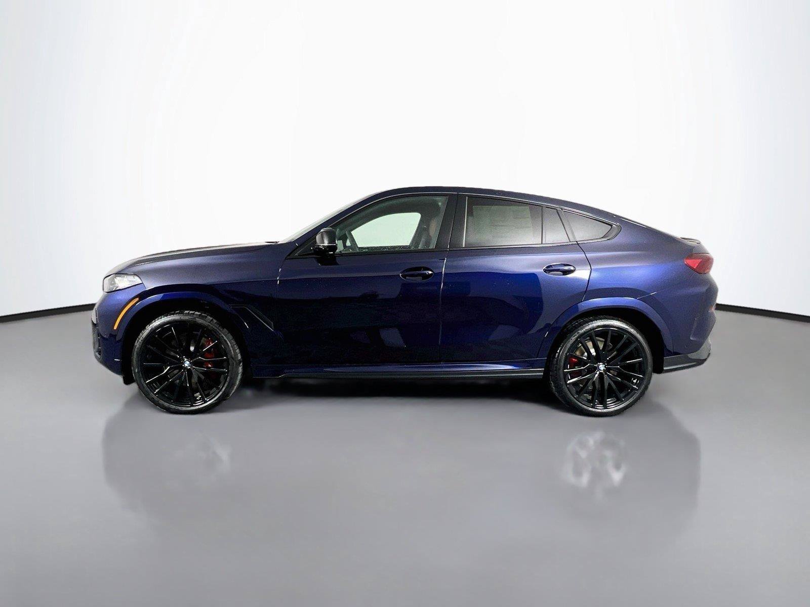 New 2027 BMW X6 M60i AWD/4WD image 3