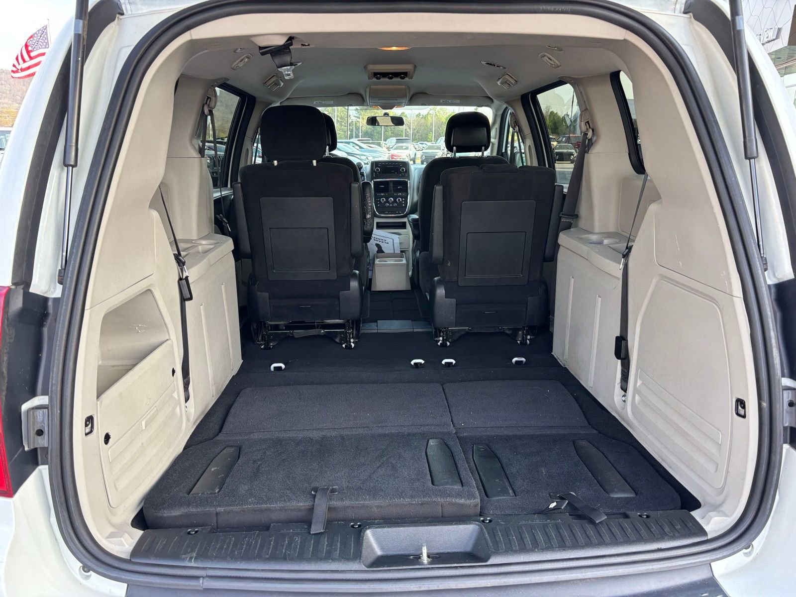 Used 2014 Dodge Grand Caravan SE w/ Quick Order Package 29E SE image 17