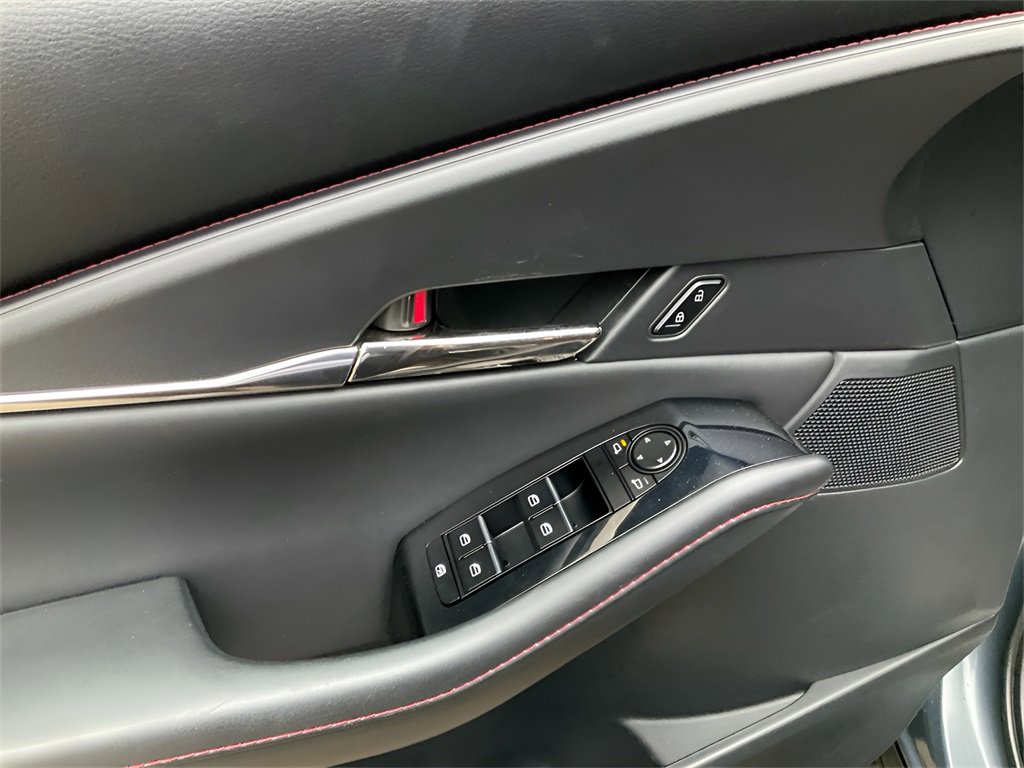 Used 2022 MAZDA CX-30 AWD 2.5 S w/ Preferred Package image 18