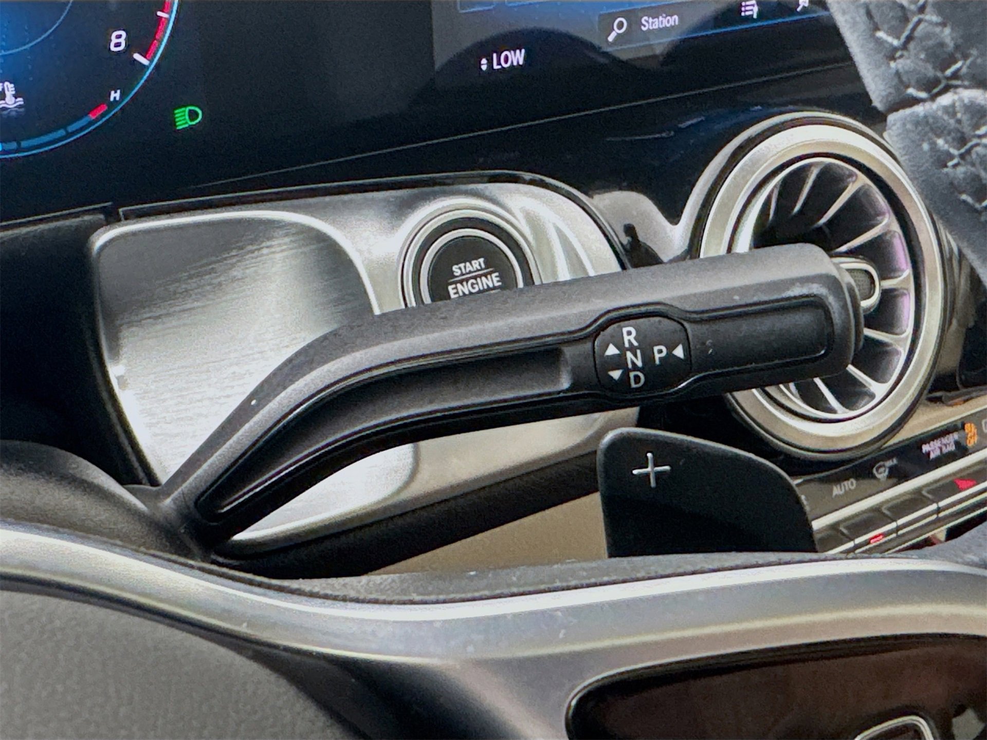 Certified 2022 Mercedes-Benz GLB 250 image 17