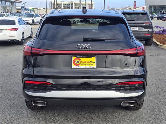 Used 2025 Audi Q5 Premium w/ Convenience Package image 33