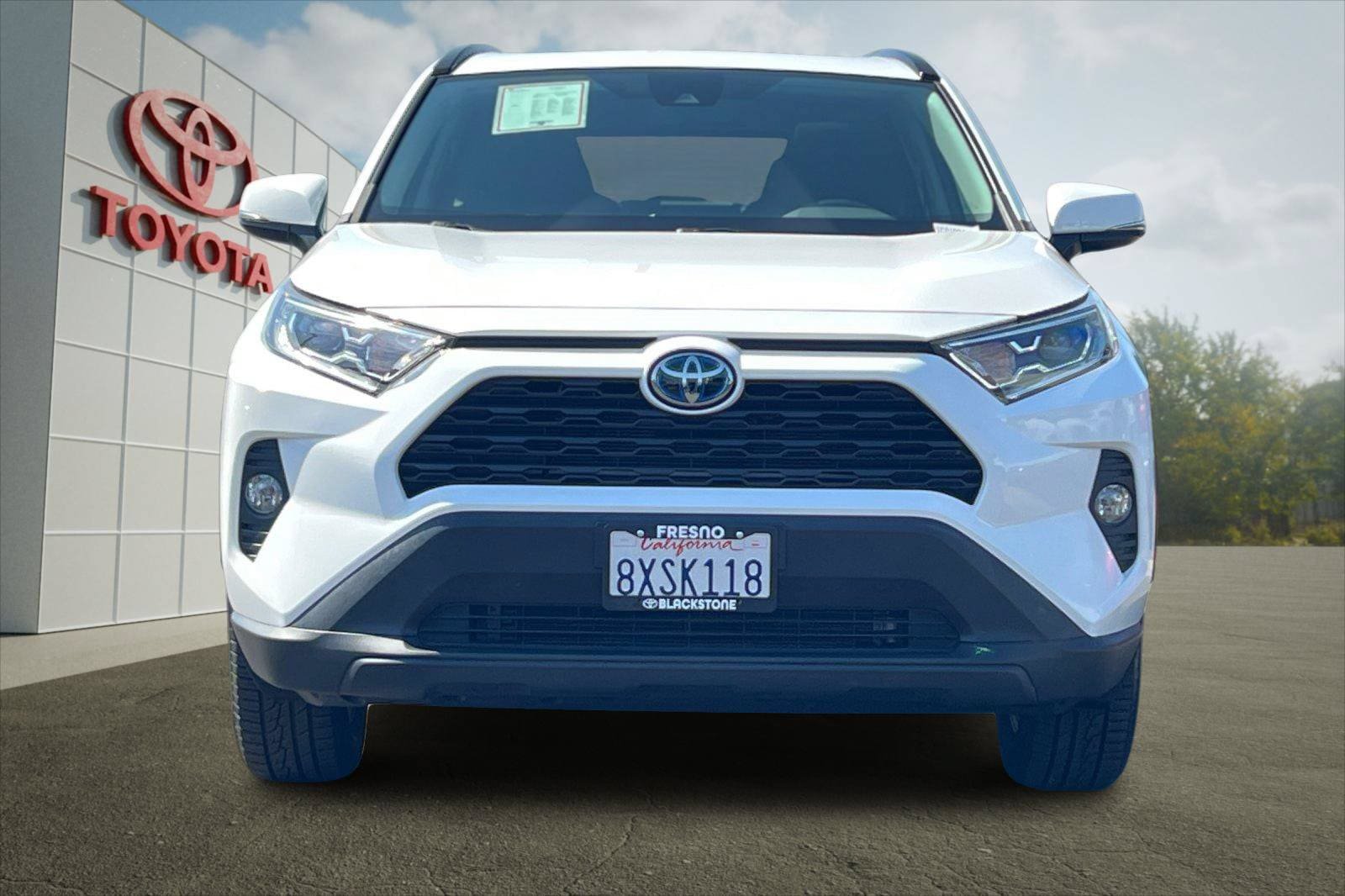 Certified 2021 Toyota RAV4 XLE w/ Convenience Package AWD/4WD image 8
