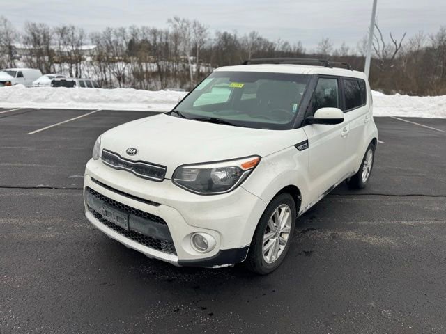 Used 2017 Kia Soul + image 7