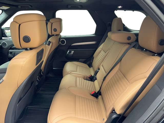 Used 2025 Land Rover Discovery Dynamic SE AWD/4WD image 10