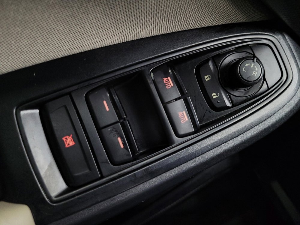Used 2019 Subaru Impreza 2.0i image 27