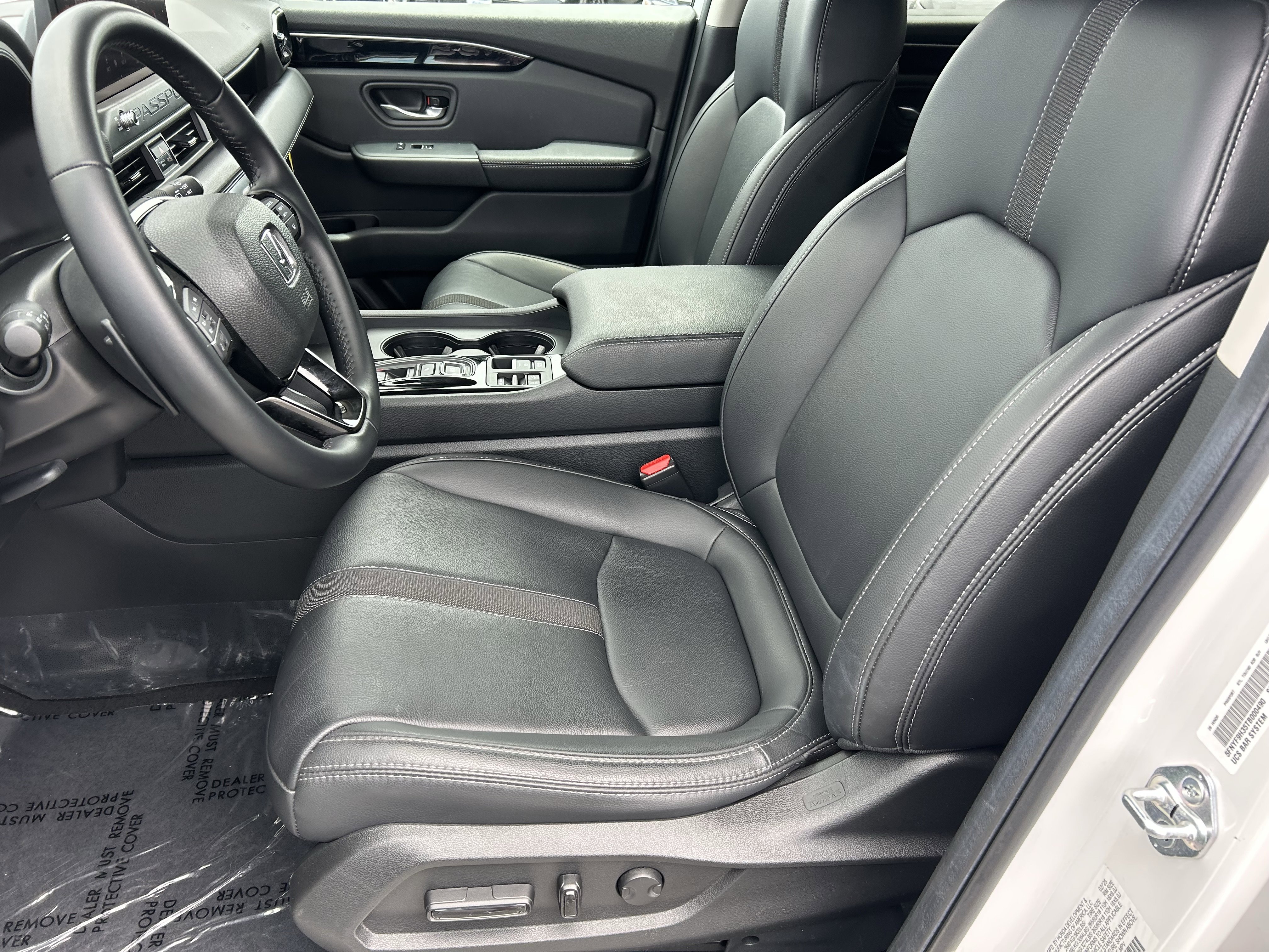 Certified 2026 Honda Passport RTL image 22