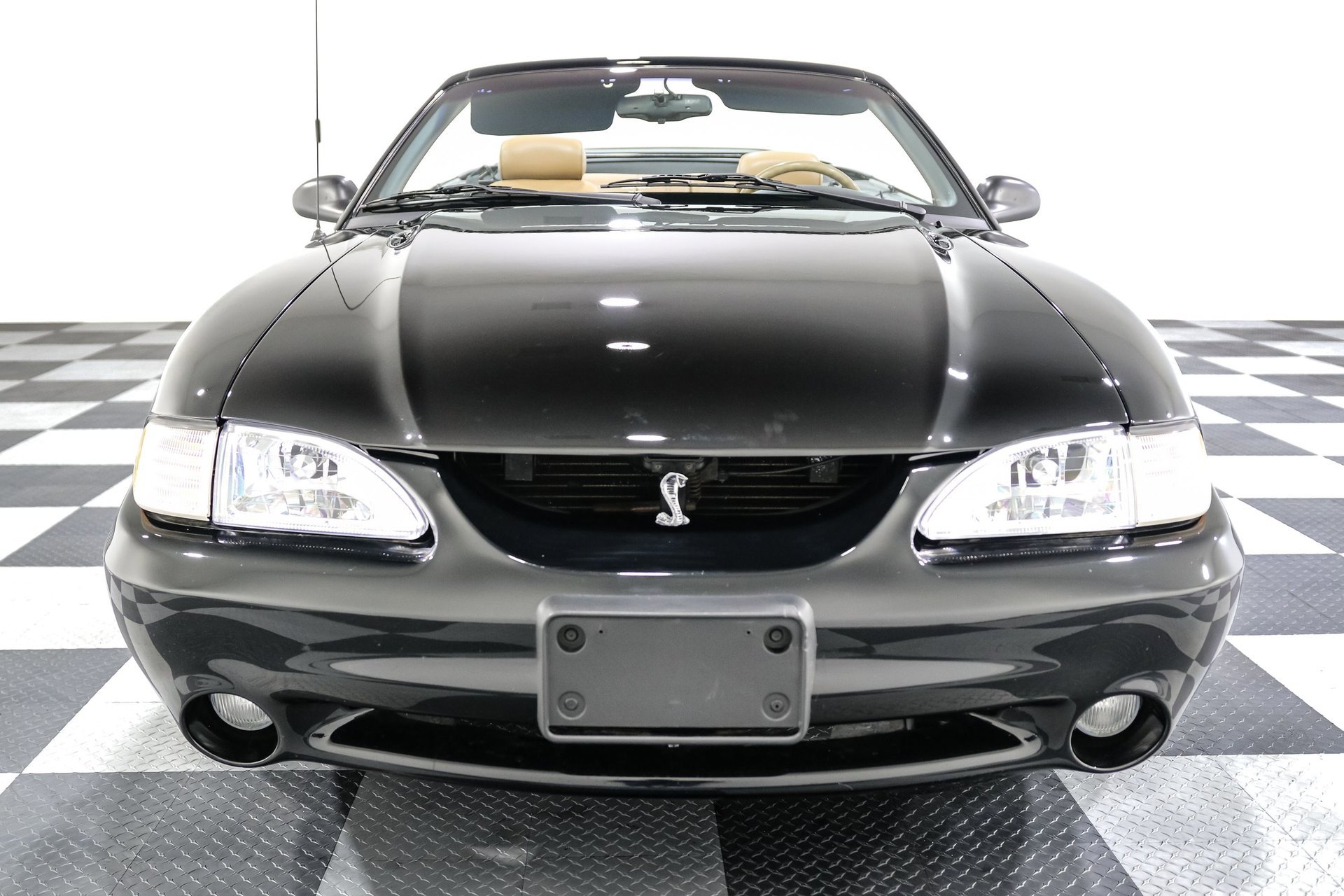 Used 1995 Ford Mustang GT RWD image 3