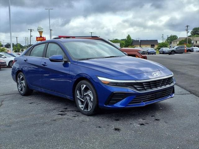 New 2025 Hyundai Elantra Limited FWD image 1