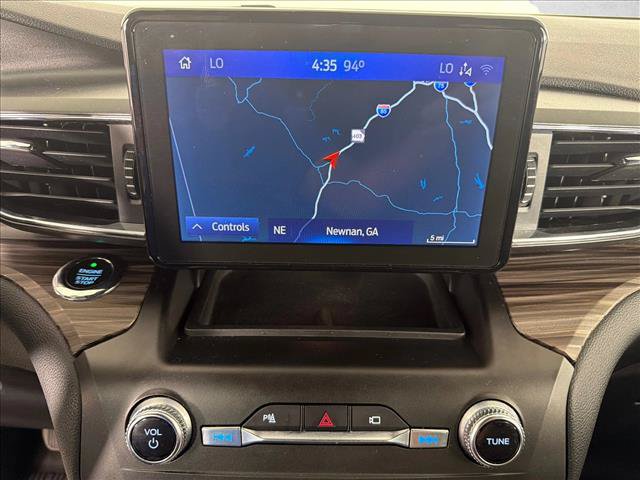 Used 2020 Ford Explorer Limited RWD image 2
