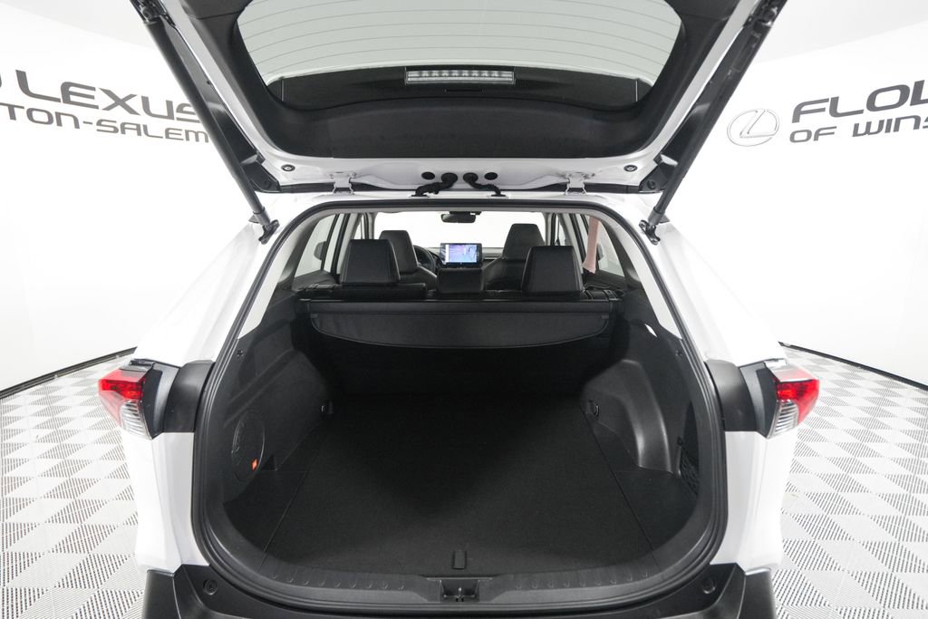 Used 2024 Toyota RAV4 Limited w/ Advanced Technology Package image 22