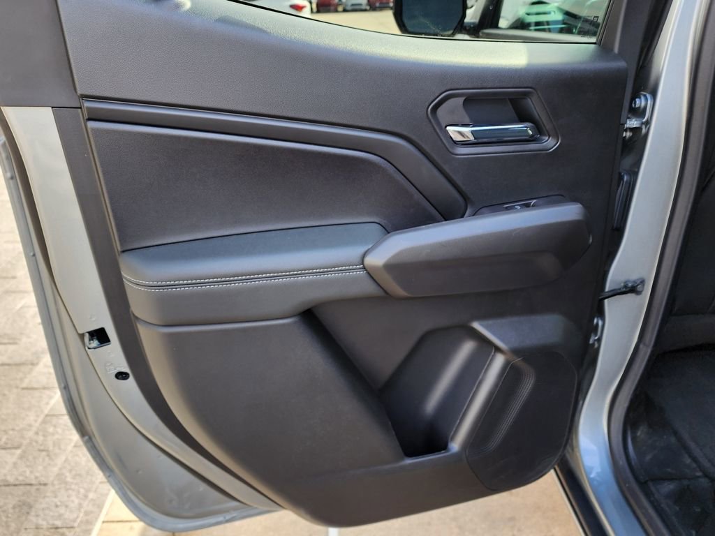 New 2026 GMC Canyon Elevation w/ Convenience Package RWD image 40