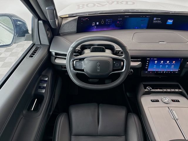 New 2025 Lincoln Navigator Reserve w/ Jet Appearance Package image 24