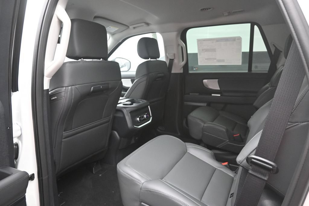 New 2027 Ford Expedition Active RWD image 25