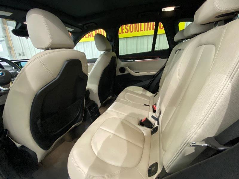 Used 2018 BMW X1 xDrive28i w/ Convenience Package image 12