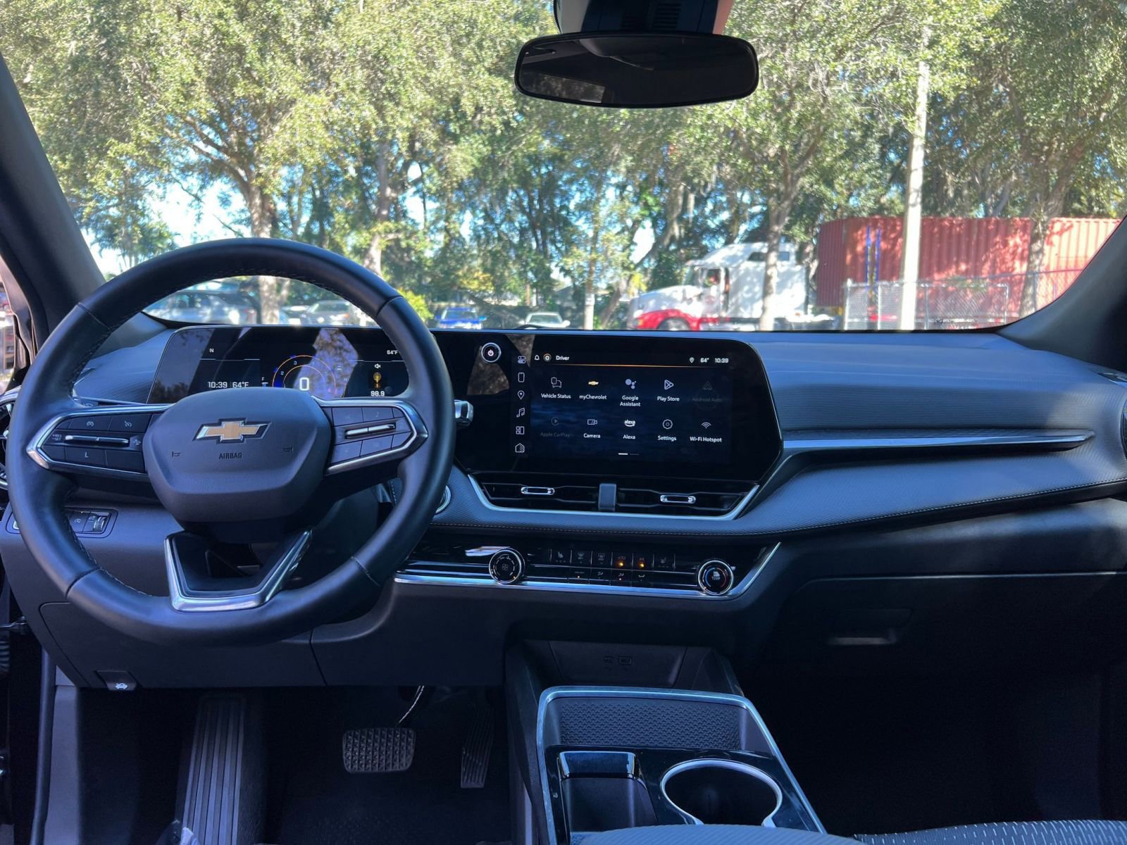 Used 2025 Chevrolet Equinox LT image 27