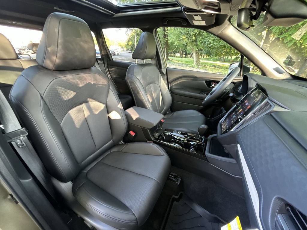 Used 2026 Subaru Forester Limited AWD/4WD image 25