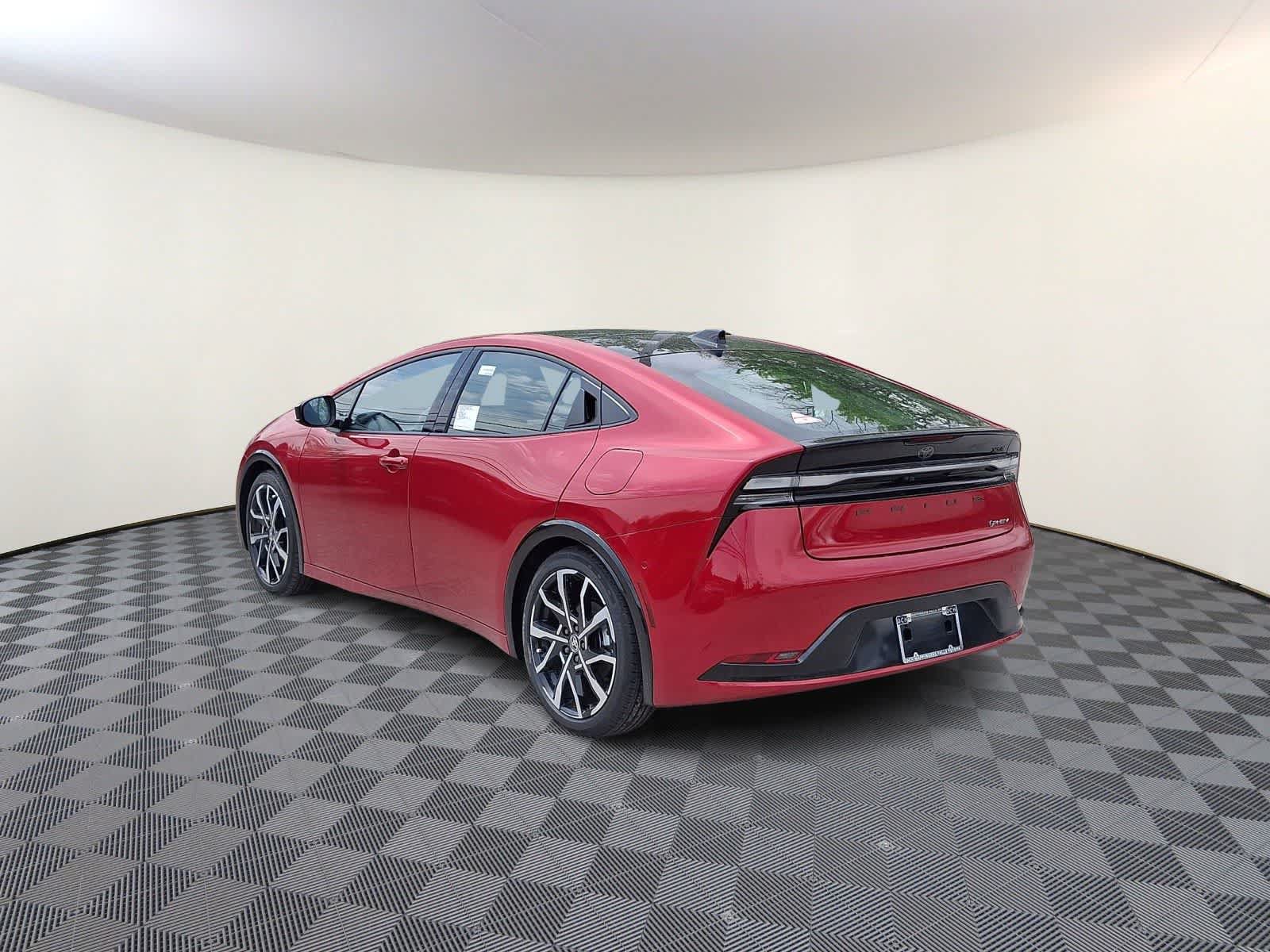 Used 2026 Toyota Prius Plug-In Hybrid w/ Limited Premium Package FWD image 6