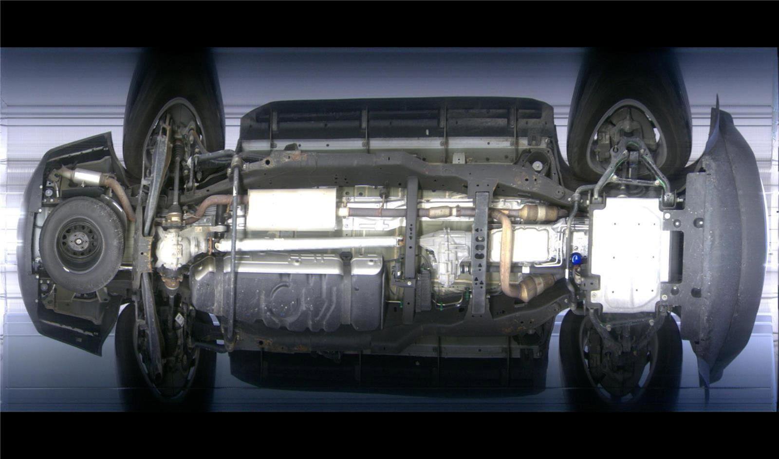 Used 2024 Chevrolet Suburban LT image 6