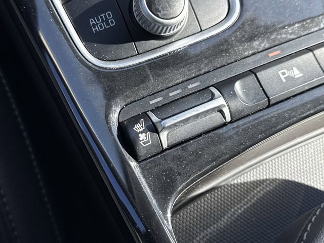 Used 2019 Kia Stinger Premium image 22