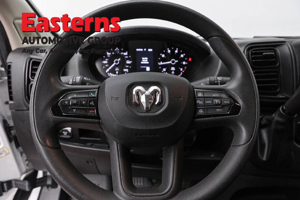 Used 2025 RAM ProMaster 2500 w/ Convenience Group FWD image 12